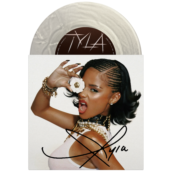 【直筆サイン入り】　「CHANEL」 Tyla 7インチレコード CHANEL - Signed 7
